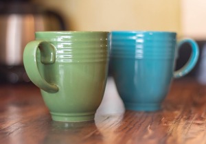 Aspen House- Sweet, Modern Downtown Cottage, 100+mbps Wifi, A/C, Walk Everywhere