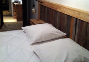 ATYPICAL GITE AT THE FRONT OF THE SEA