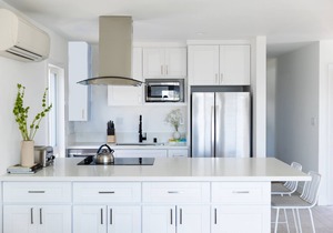 Avalon III by AvantStay | Mins to Gaslamp, Zoo & Airport | Beautiful Deck w/BBQ
