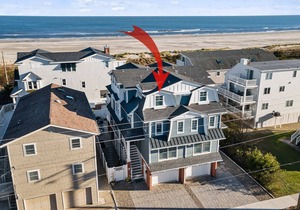 AWESOME CUSTOM TOWNHOUSE WITH POOL located at the end of the Promenade