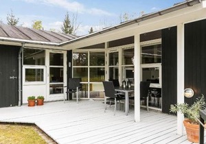 Awesome Home In Gedser With Sauna