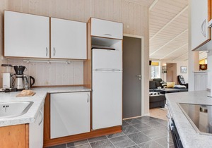 Awesome home in Juelsminde with sauna