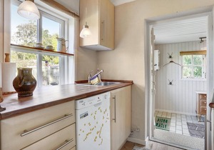 Awesome home in Knebel with kitchen