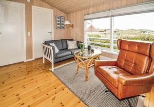 Awesome home in Løkken with WiFi