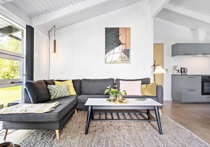Awesome home in Strandby with WiFi