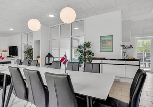 Awesome home in Ulfborg with sauna