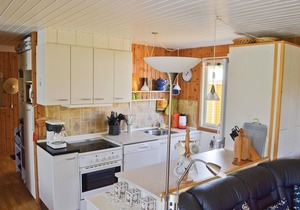 Awesome home in Væggerløse with WiFi
