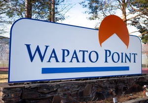 B3 Waterfront with mountain views