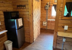 "Baker" Camping Cabin #2 | Pet Friendly