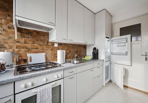 Basic Apartment in vibrant residential part of ZH!