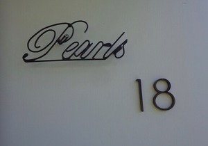 Batehaven Dog Friendly Retro beach cottage