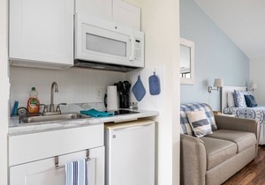 🏖️ Bay View Couples Retreat @ The Shores | Wow Views | Direct Beach Access ➠ 5586