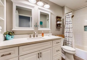 Bayhouse condos 2410