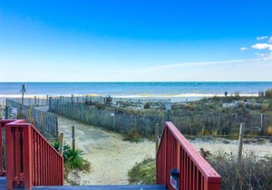 Beach Club 127 A