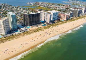 Beach Club Unit D