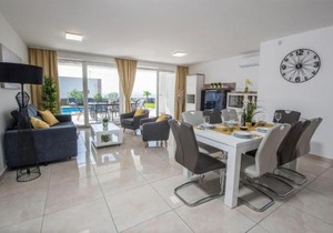 Beach Front Home In Novalja