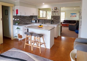 Beach House @ Smiths Beach