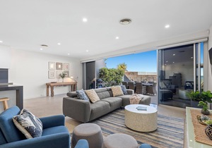 Beachfront #12 Beach Access, Pool, PetFriendly