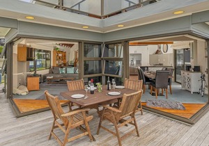 Beachfront Beauty - Opito Bay Holiday Home