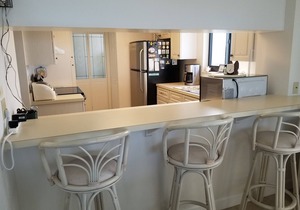 Beachfront Condo 2Bed/2Bath With Pool and Private Balcony-Nice Escape