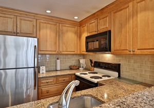 Beautiful 2BR/2BA Fall Line Condo with Mountain Views on Shuttle Route E2B