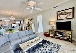 Beautiful 2nd Floor Condo located on the Beach with Views of The Pass