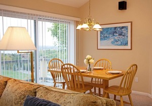 Beautiful 3 bedroom unit at resort, sleeps 8