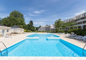 Beautiful apartment, terrace, swimming pools 300 m from the beach