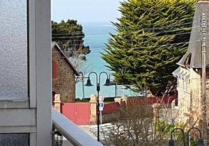 Beautiful apartment with parking in the center of PERROS-GUIREC