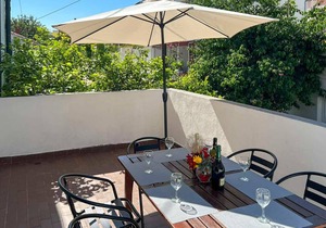 Beautiful apartment in Hvar with WiFi