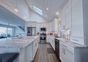 Beautiful Beachfront Townhome with an elevator!