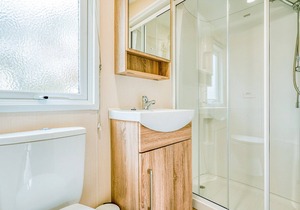 Beautiful centre opening luxury holiday home.