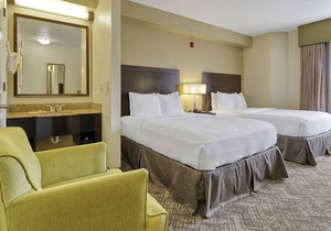 Beautiful Destination! 3 Convenient Spaces, Near SeaWorld Orlando, Free Parking