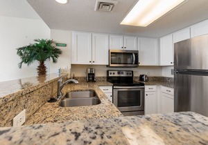 Beautiful East Coast Sunrises W/Amenities Galore!