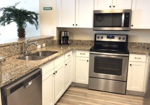 Beautiful East Coast Sunrises W/Amenities Galore!