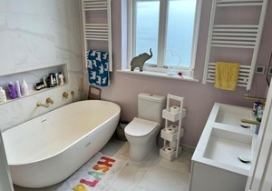 Beautiful Family Home, Barnes