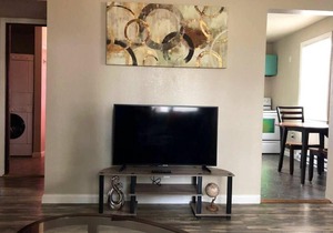 Beautiful Finch Arboretum 2 Bedroom House