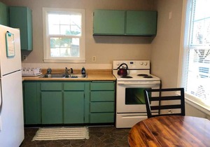 Beautiful Finch Arboretum 2 Bedroom House