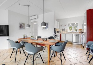 Beautiful home in Blåvand with sauna