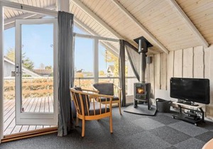 Beautiful Home In Bogense With Kitchen