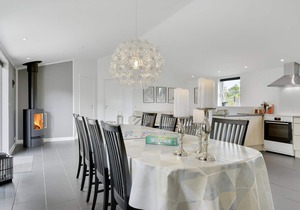 Beautiful home in Bogø By with WiFi