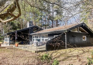 Beautiful home in Ebeltoft with sauna