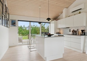 Beautiful home in Fjerritslev with WiFi