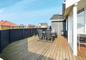 Beautiful Home In Frstrup With Wifi