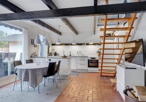Beautiful home in Hadsund with kitchen