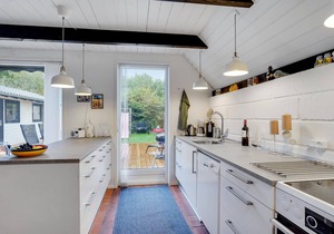 Beautiful home in Hadsund with kitchen