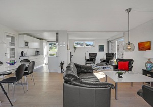 Beautiful home in Knebel with WiFi