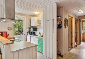 Beautiful home in Nexø with WiFi