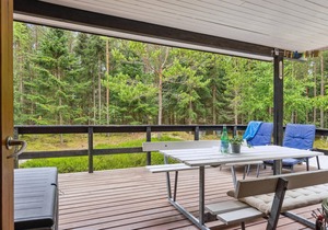 Beautiful home in Nexø with WiFi