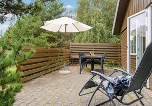 Beautiful home in Rømø with kitchen
